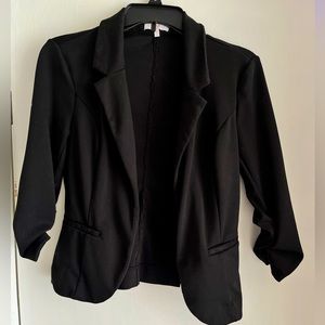Black Quarter Sleeved Blazer